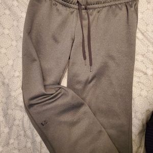 Underarmer wide leg sweats small petite